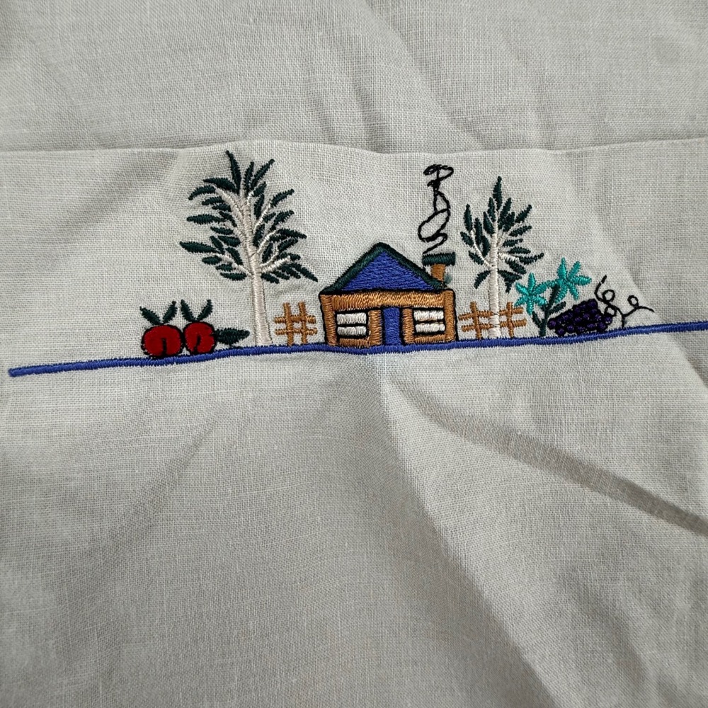Westbound Button Down Shirt Women Size P Beige Excellent Embroidered Cottagecore - Picture 3 of 15